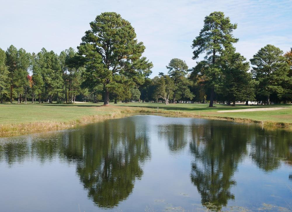 The Lodge at Great Oak Landing photo 7