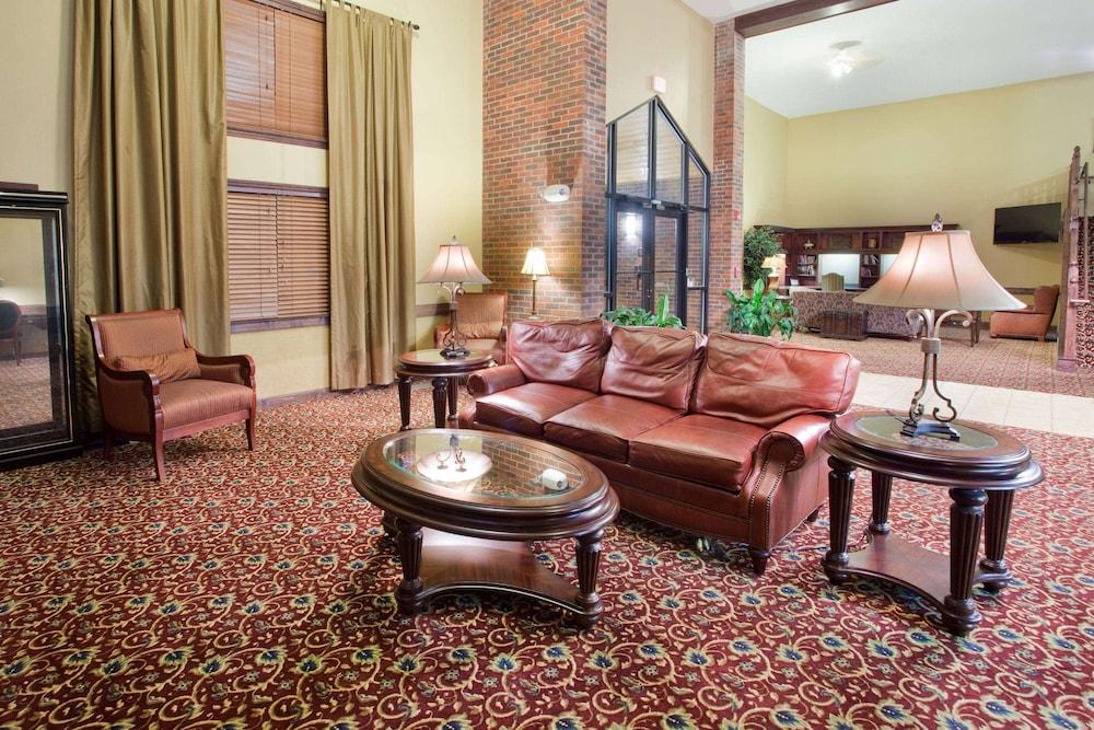 University Inn photo 2