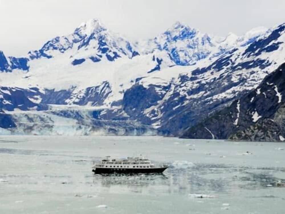 Glacier Bay Lodge photo 28