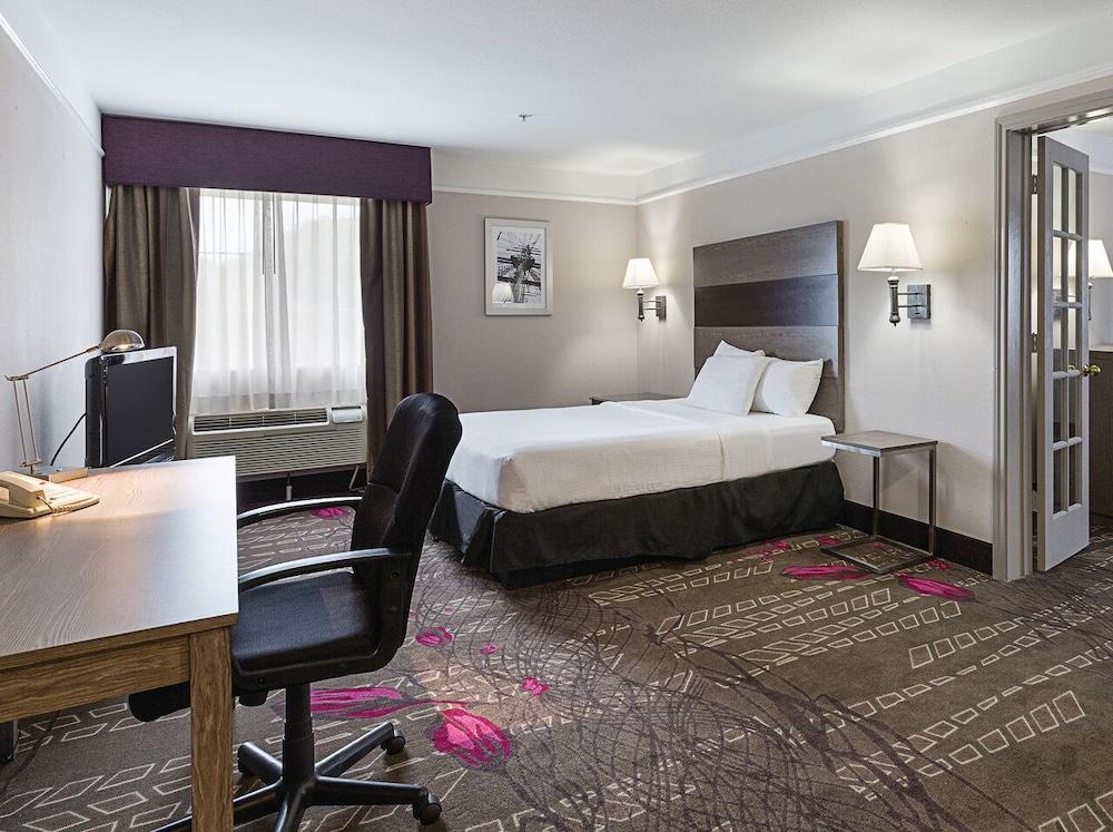 Kemah Edgewater Hotel, SureStay Collection by Best Western photo 15