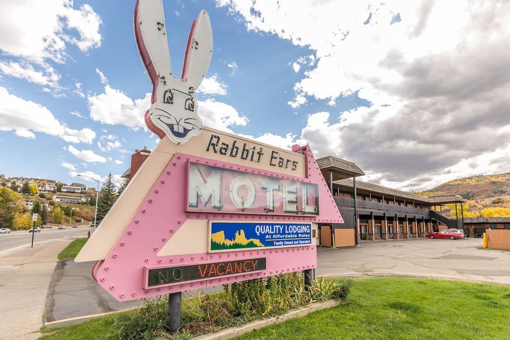 Rabbit Ears Motel photo 39