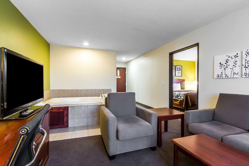 Sleep Inn & Suites Pleasant Hill - Des Moines photo 67