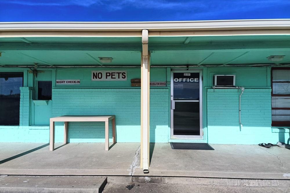 Triangle Motel By Oyo Mexia Texas photo 2