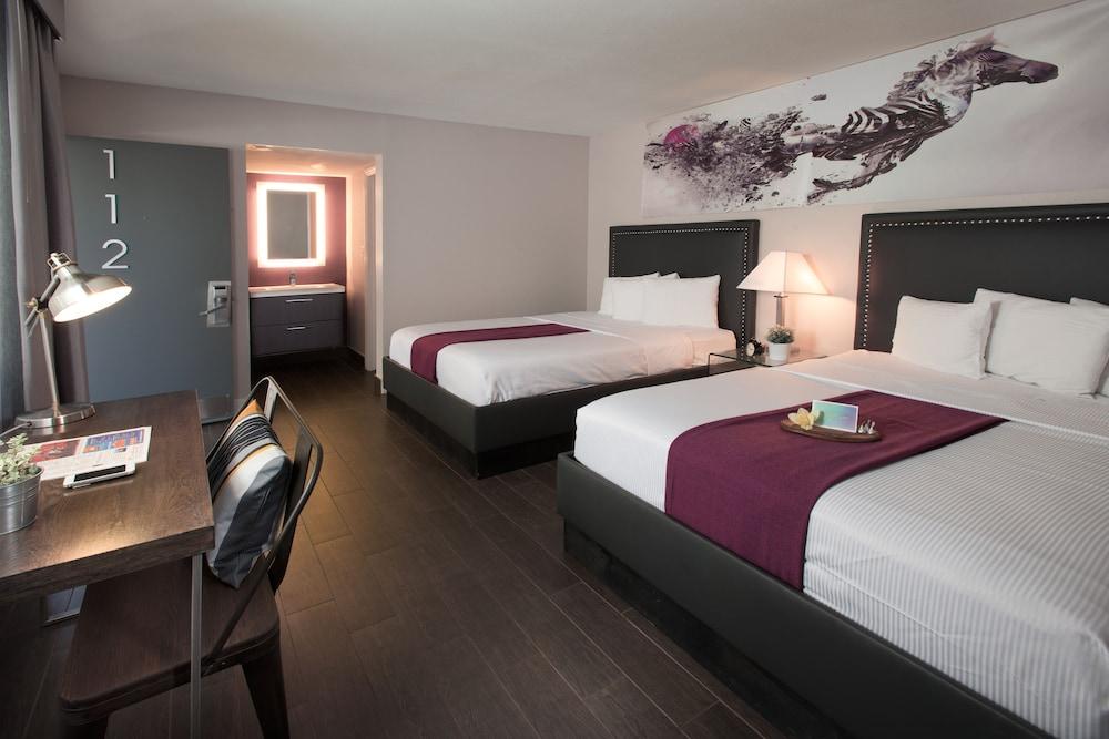 Hotel Iris - San Diego photo 7
