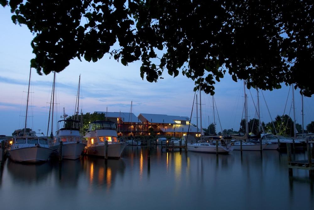 Knapps Narrows Marina & Inn photo 52