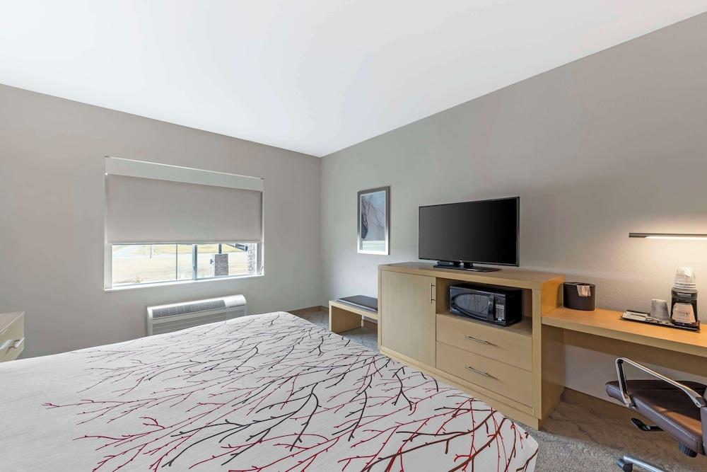 Best Western Plus Chickasha Inn photo 18