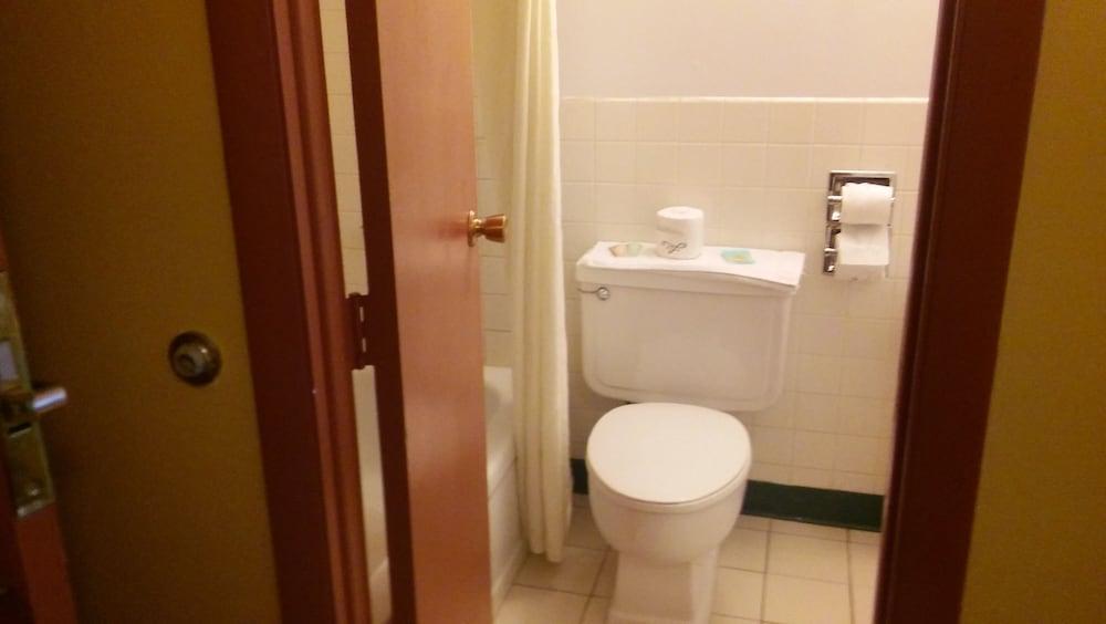 Studio Apartments photo 12