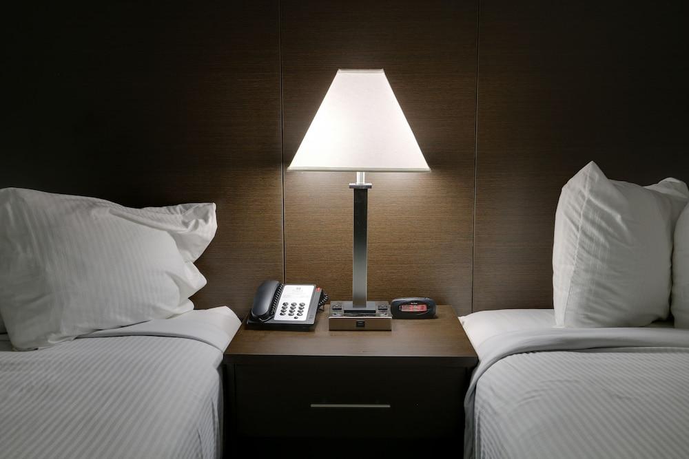Baymont by Wyndham Ridgeland I-95 photo 7