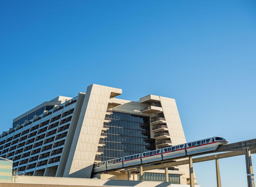 Disney's Contemporary Resort photo 35