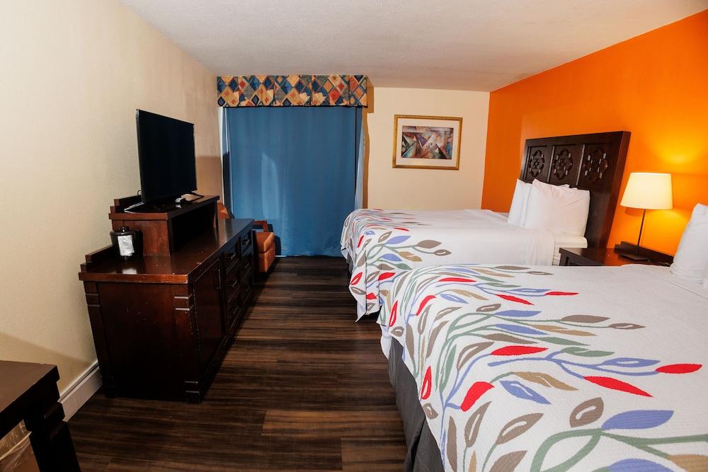Garnet Inn & Suites, Orlando photo 55