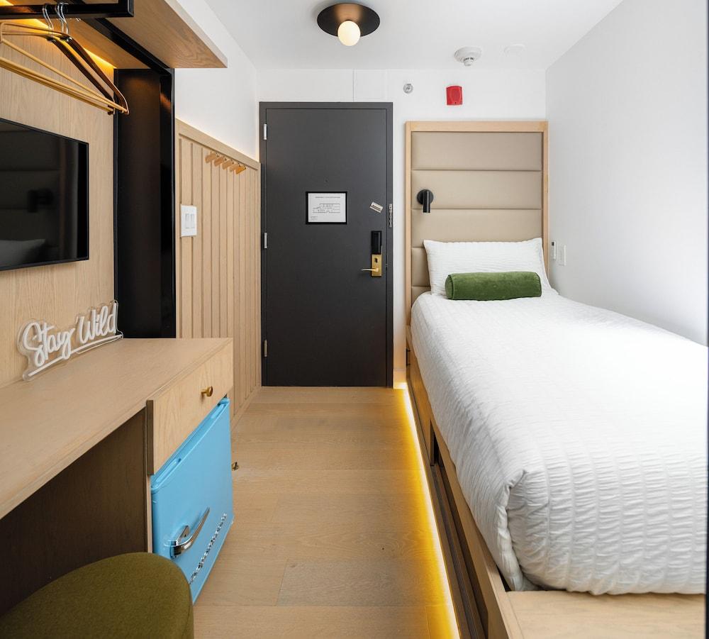 Little Charlie Hotel photo 45