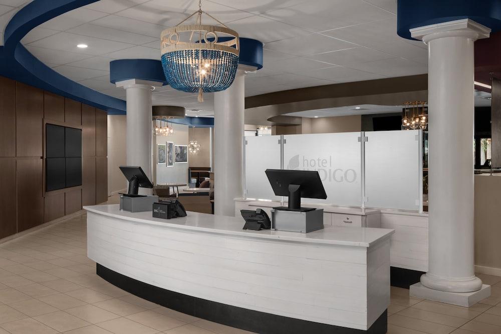 Hotel Indigo Mount Pleasant by IHG photo 2