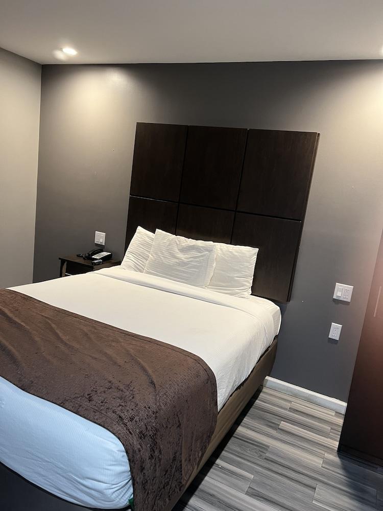 GWB Hotel photo 5