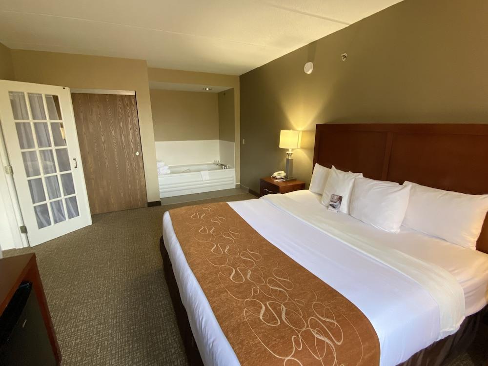 Comfort Suites Near Casinos Norwich-Uncasville CT photo 9