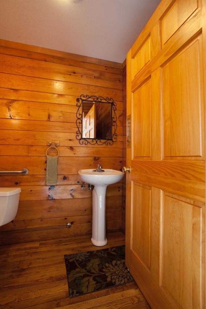 Au Sable Riverview Resort photo 10