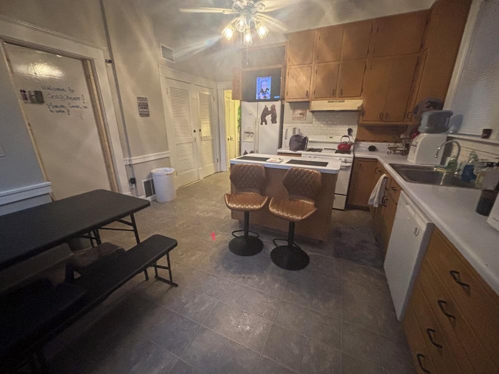 Cozy Bears Bunker's & Carpe Diem Spa photo 30