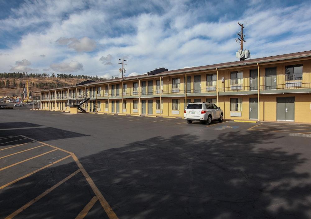 Budget Inn photo 26