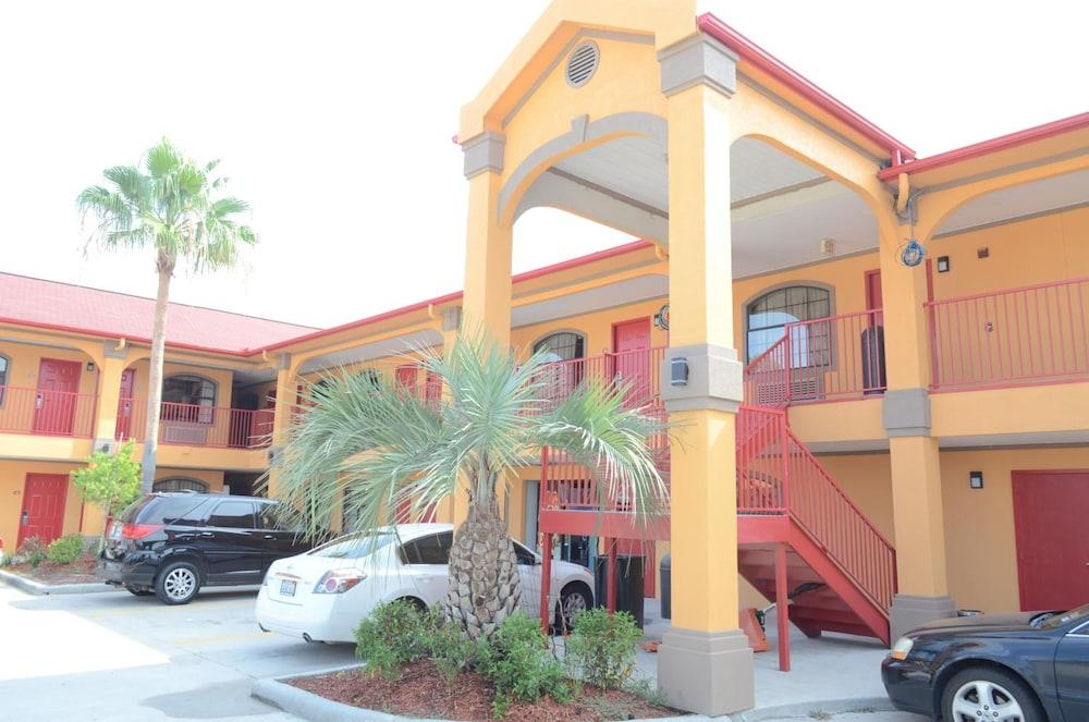 Regency Inn photo 22