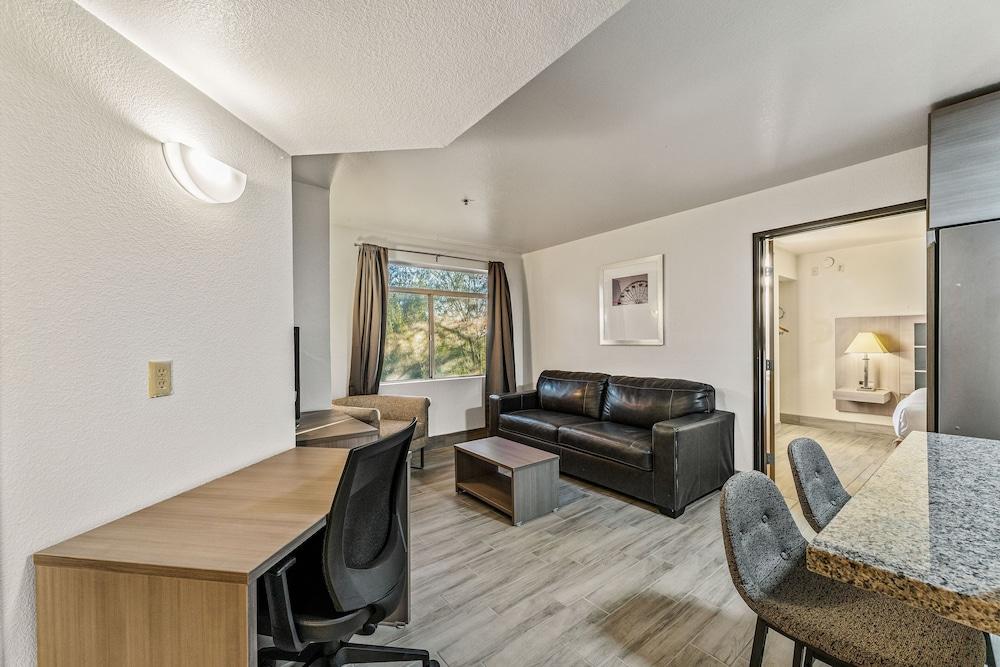 Metro Chandler Extended Stay photo 17
