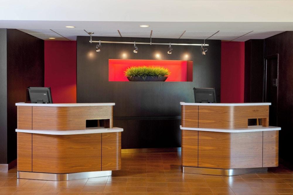 Courtyard by Marriott Columbus photo 18