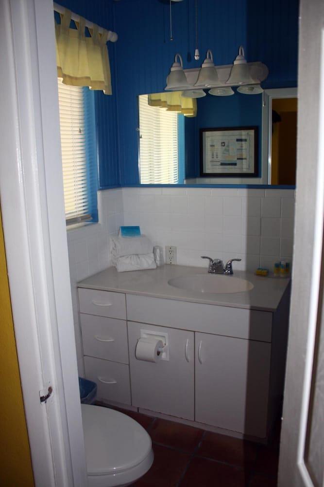 Barefoot Bay Resort & Marina photo 31
