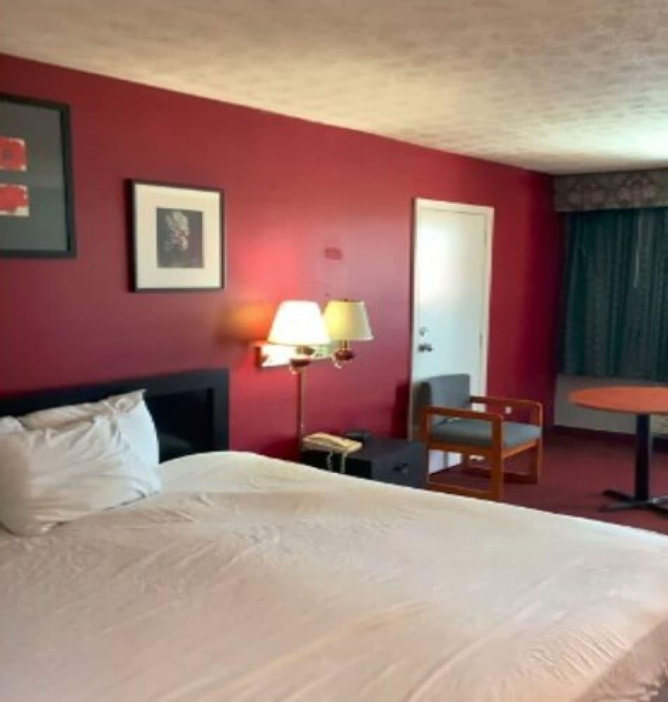 OYO Hotel Georgia near Fairburn/Atlanta photo 15