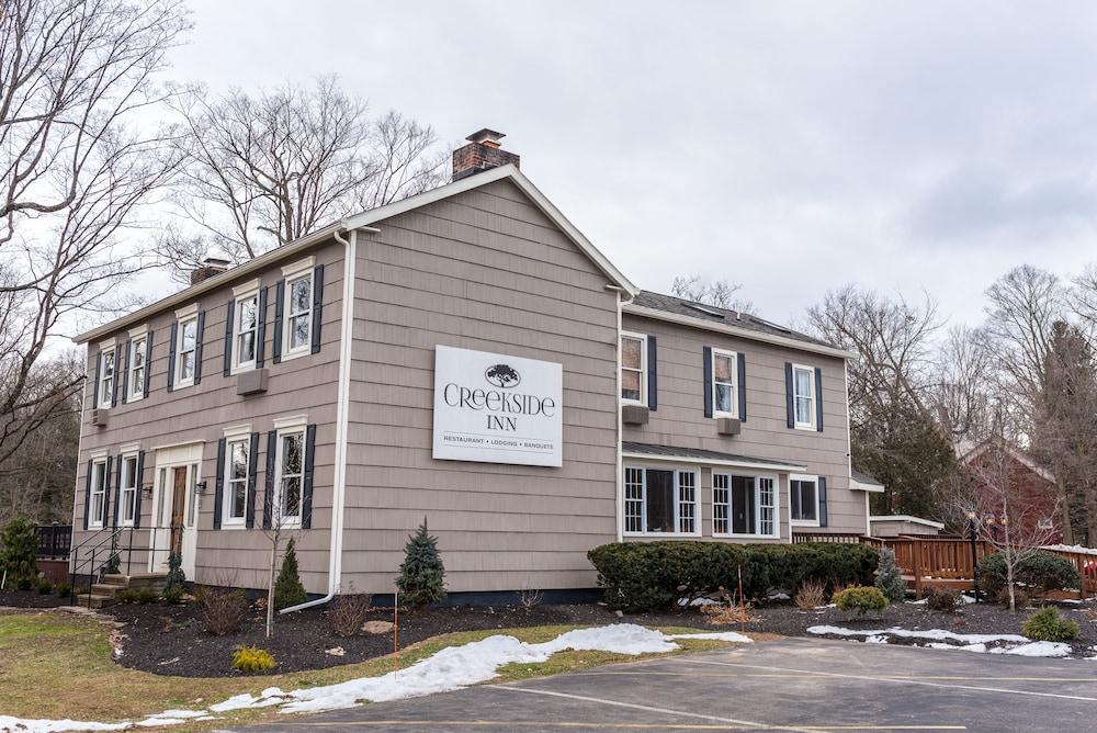 Creekside Inn photo 1