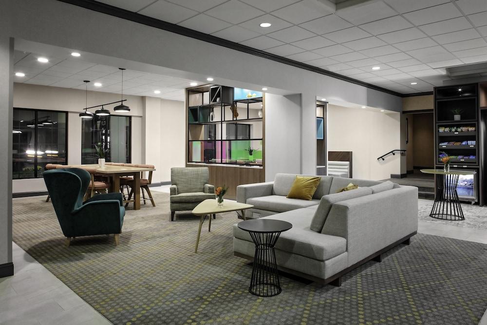 Holiday Inn Hotel & Suites Boston - Peabody by IHG photo 26