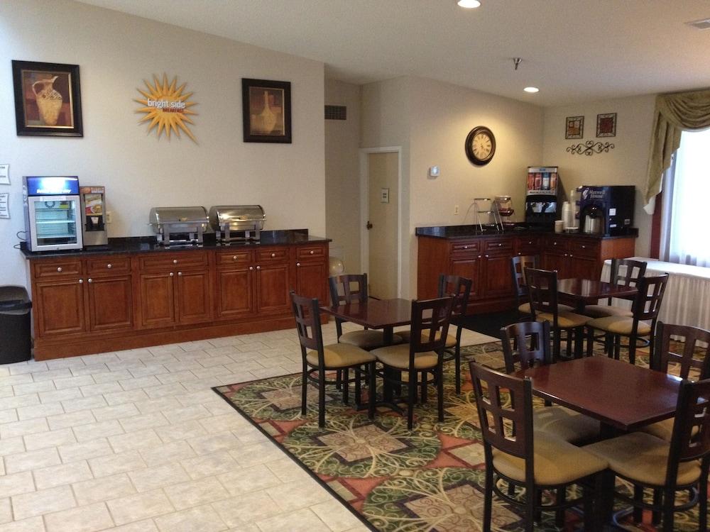 Quality Inn Rochester West photo 43
