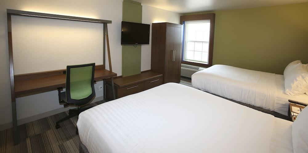 Holiday Inn Express Hotel & Suites Phoenix-Airport by IHG photo 29