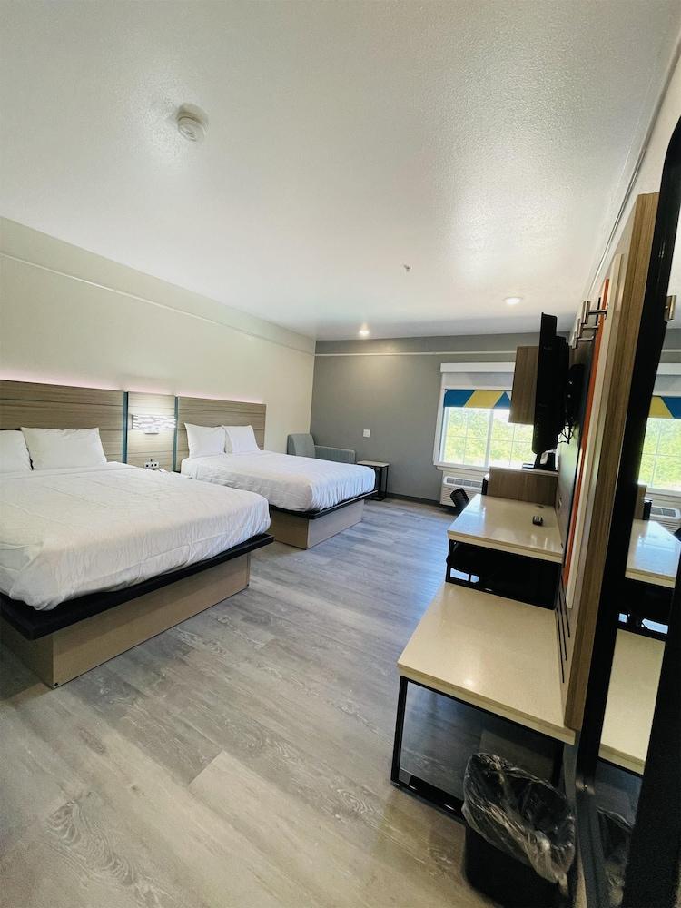 Sonesta Essential Hotel Houston-I-45 Spring photo 20