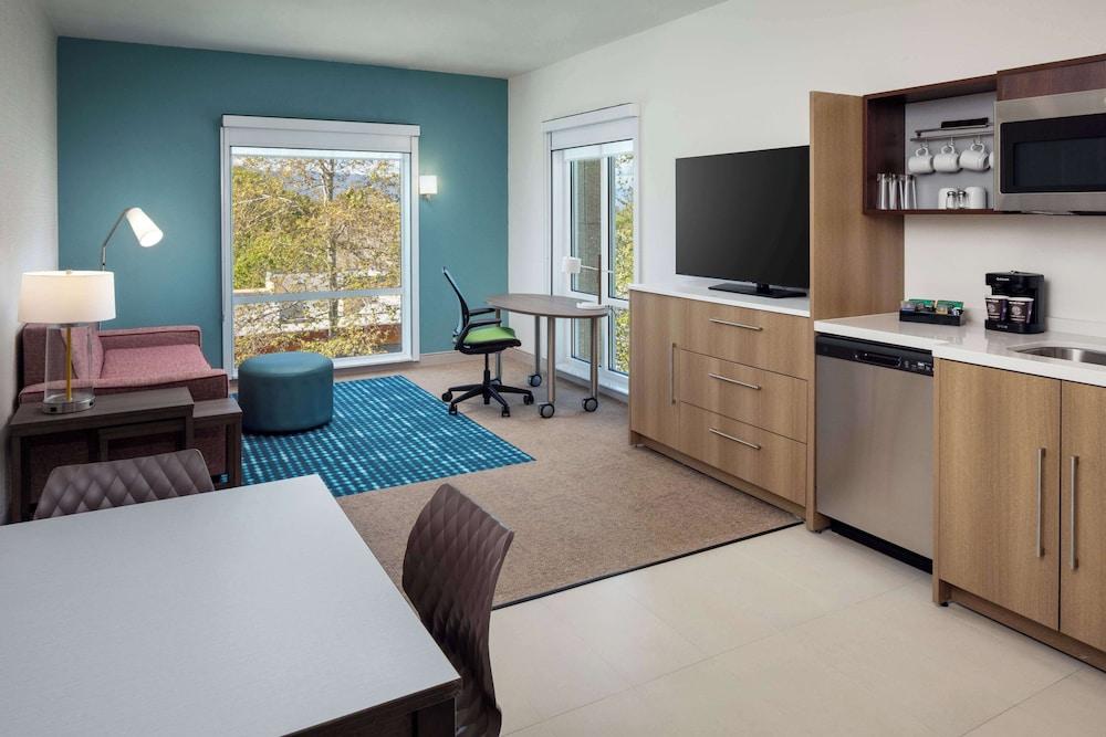 Home2 Suites by Hilton San Jose South photo 10