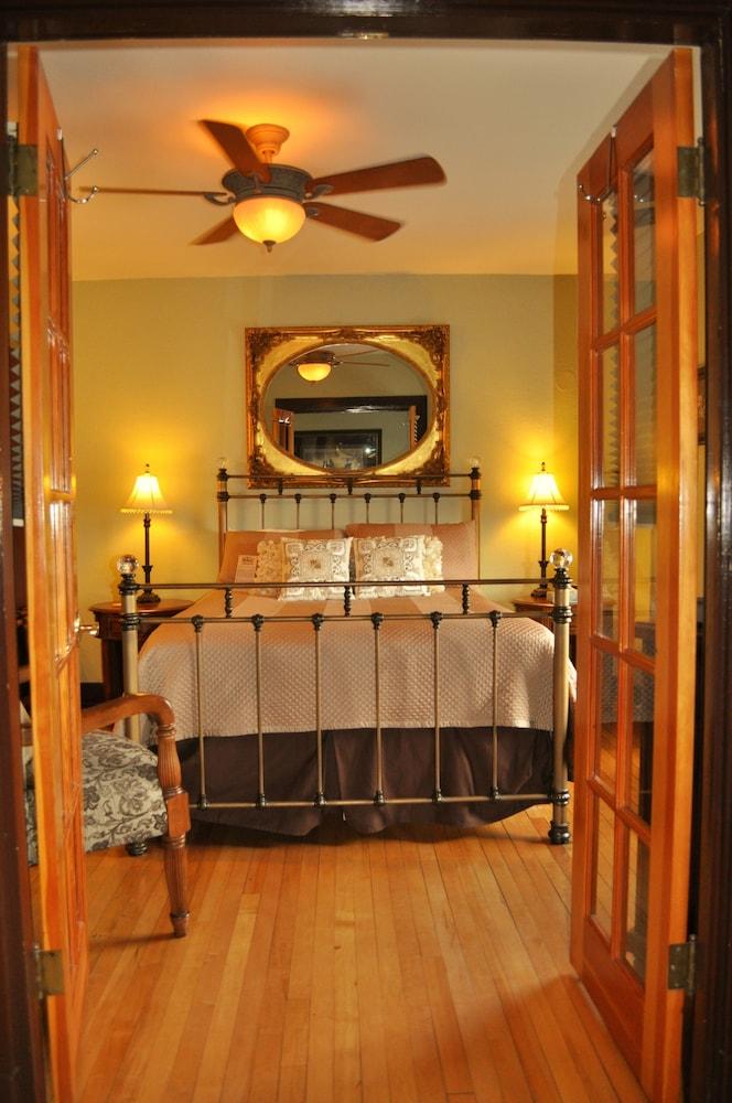 Murray Hotel photo 13