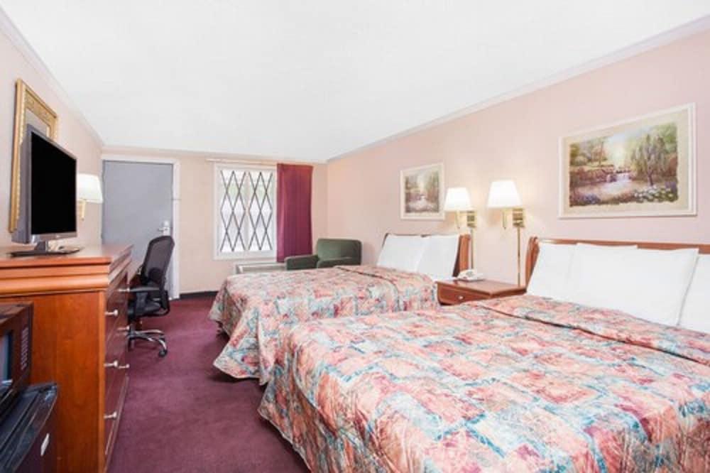 Knights Inn Augusta at Deans Bridge Rd photo 10
