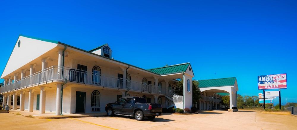 Americana Inn photo 15