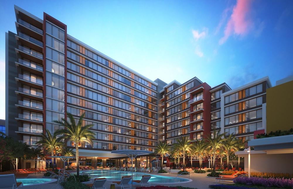The Villas At The Disneyland Hotel photo 42