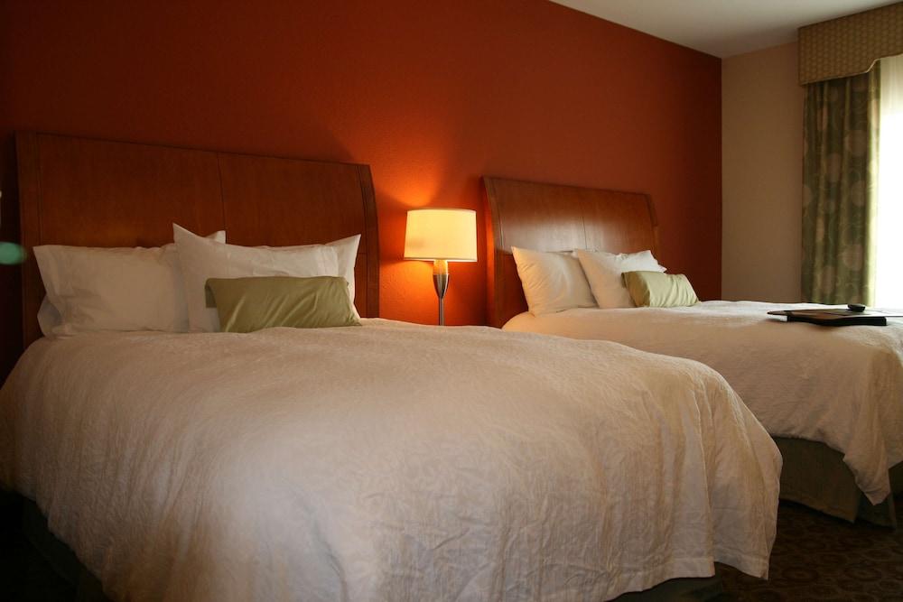 Hampton Inn & Suites Buffalo photo 47