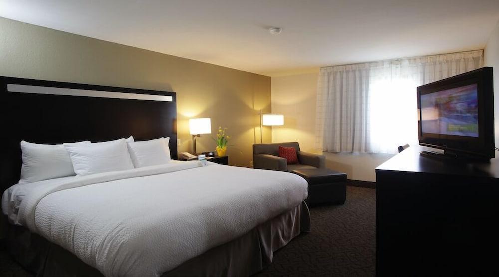 Carrollton Inn photo 33