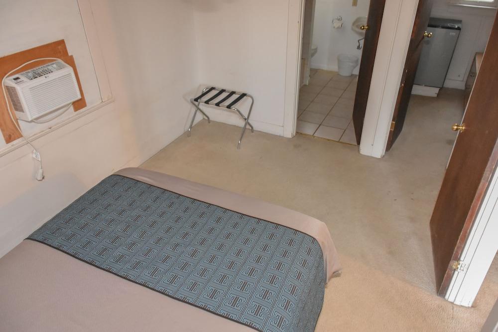 Panamint Springs Resort photo 24