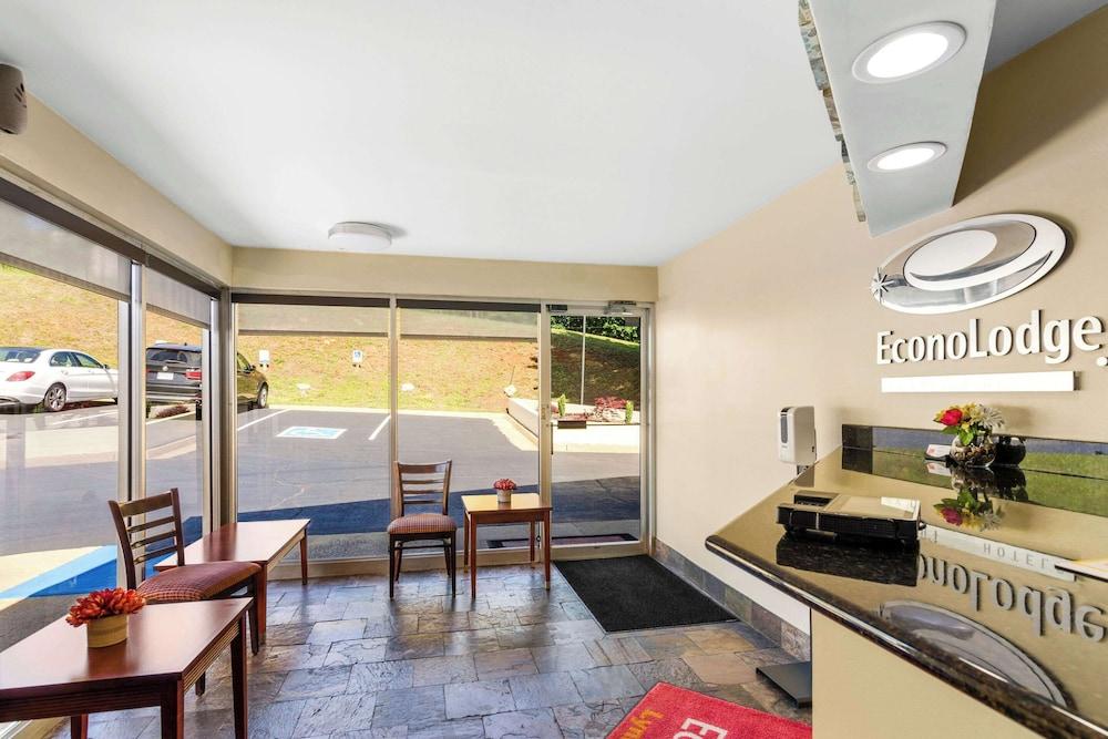 Brentwood Inn & Suites photo 19