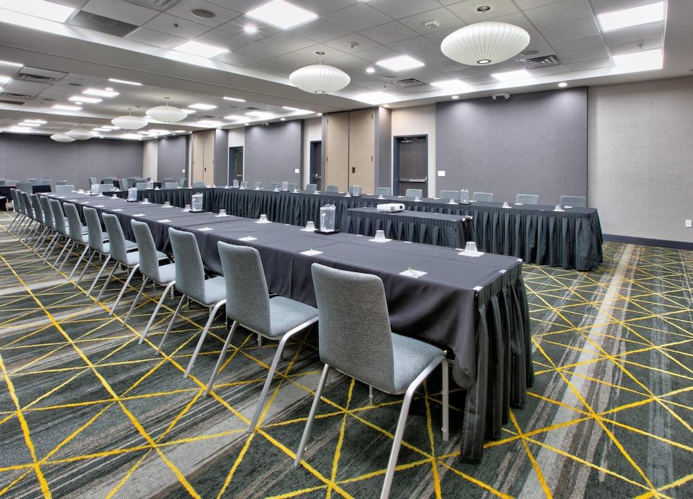 Holiday Inn DFW South by IHG photo 46