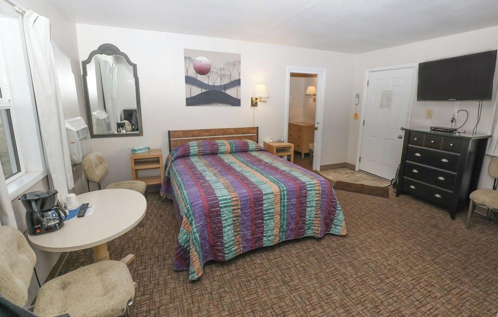 Condon Motel photo 12