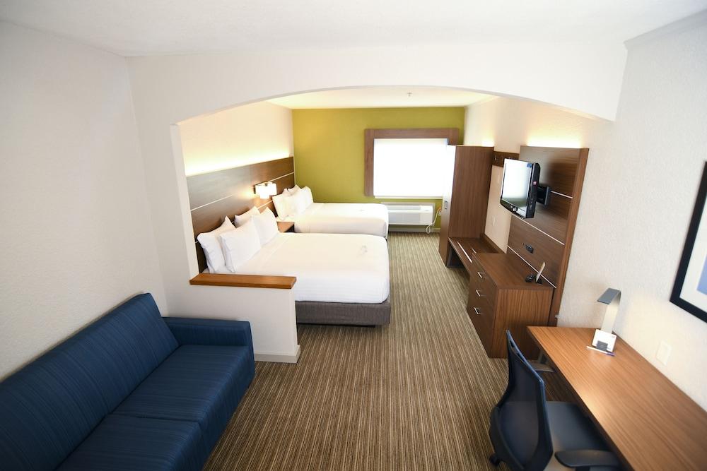 Holiday Inn Express Hotel & Stes Port Clinton-Catawba Island by IHG photo 8