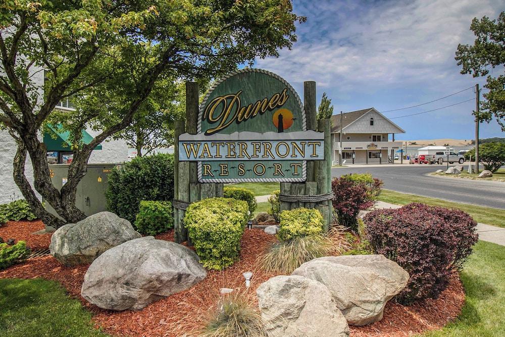 Dunes Waterfront Resort photo 51