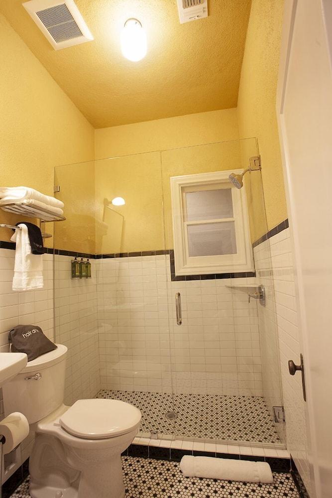 Greyhound Inn photo 48
