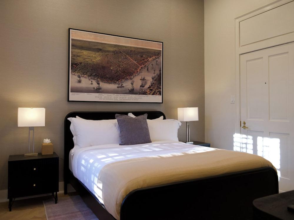 Garden District Hotel photo 17