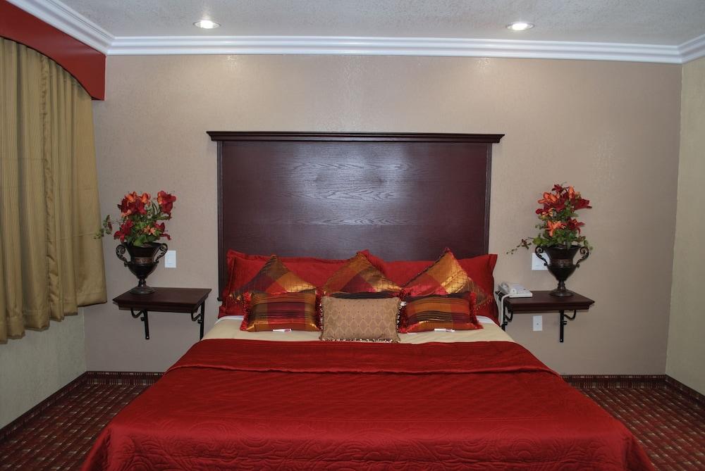 Budget Inn Anaheim photo 9