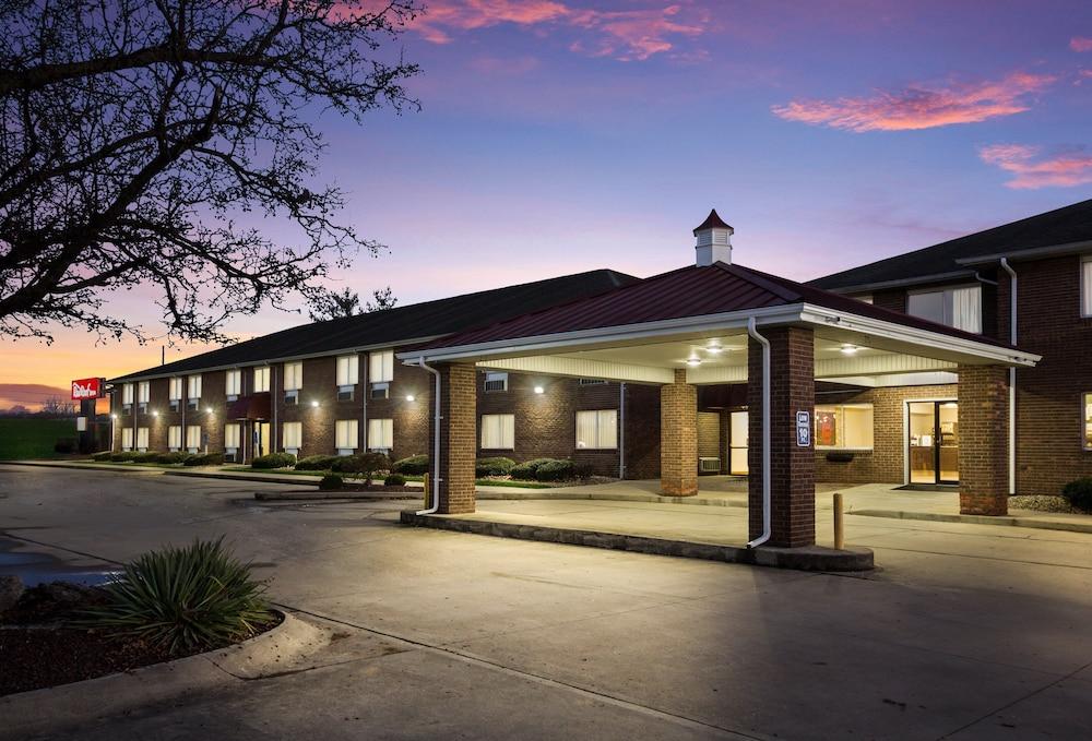 Red Roof Inn Lawrenceburg photo 34