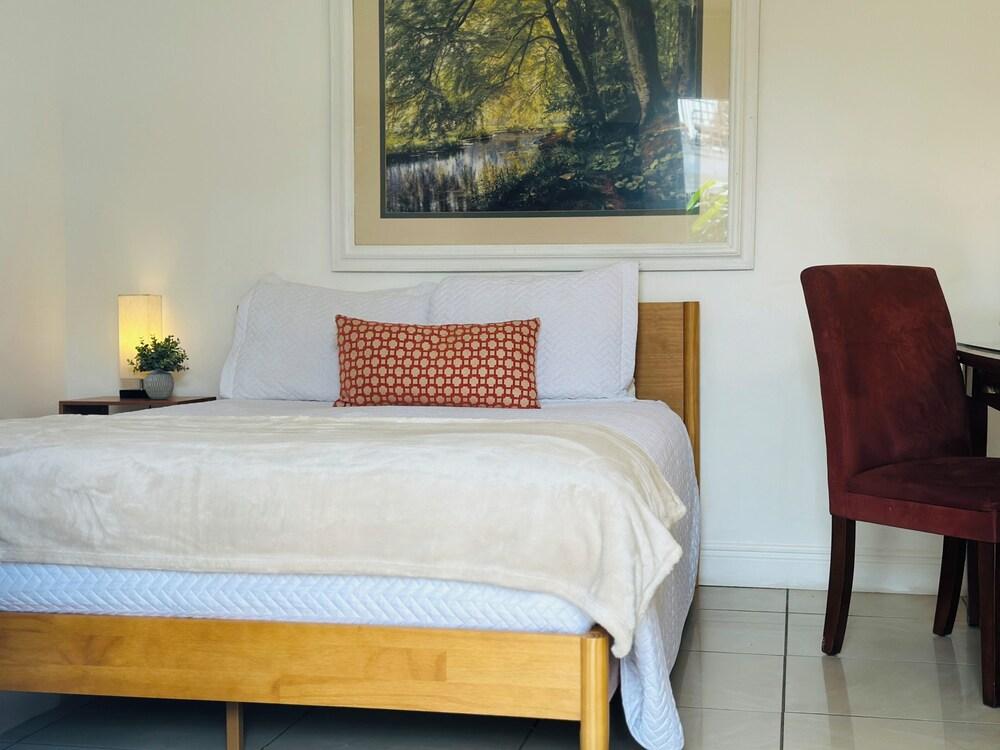 Inn On The Drive ( Adults Only) photo 31