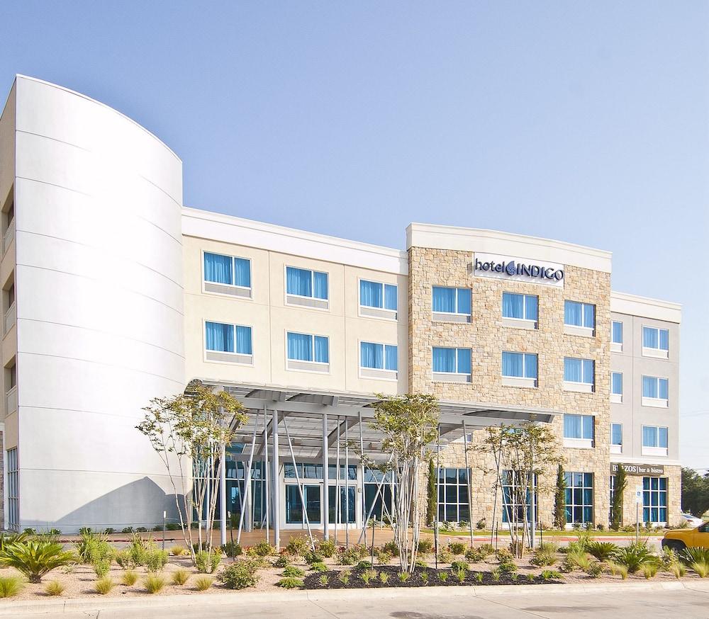 Hotel Indigo WACO - BAYLOR by IHG photo 77